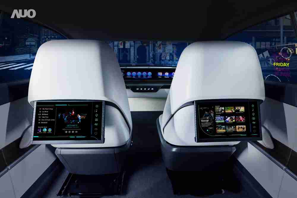 2121非凡新一代Smart Cockpit 2024，，，，以Micro LED先进显示技术优势，，创建〝可卷式后座娱乐显示器〞，，仅在互动时才显示出所需画面及信息，，，扩充更丰富的娱乐和交互信息服务，，获国际奖项荣耀